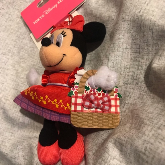 Tokyo Disney Resort Minnie Plush Chain keychain NT - Picture 3 of 5